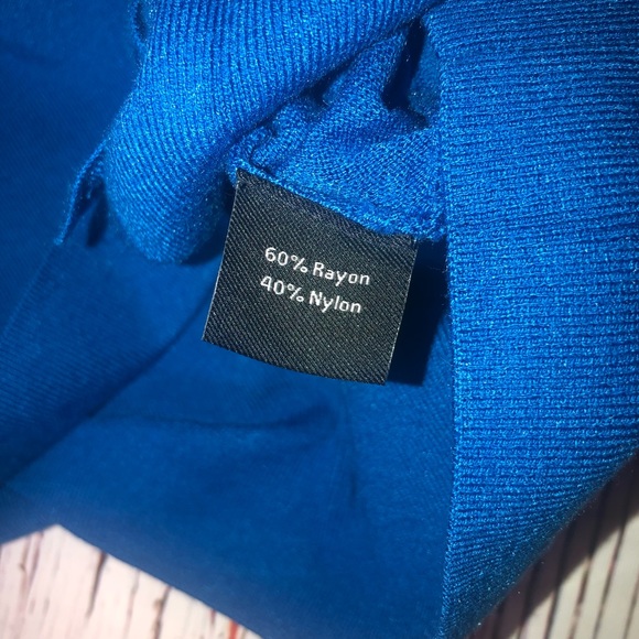 Rondina Designer V Neck Blue Cardigan - Picture 6 of 7